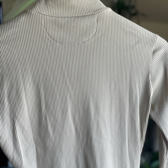 Equiline Beige Ribbed longsleeve Top - Picture 10 of 16